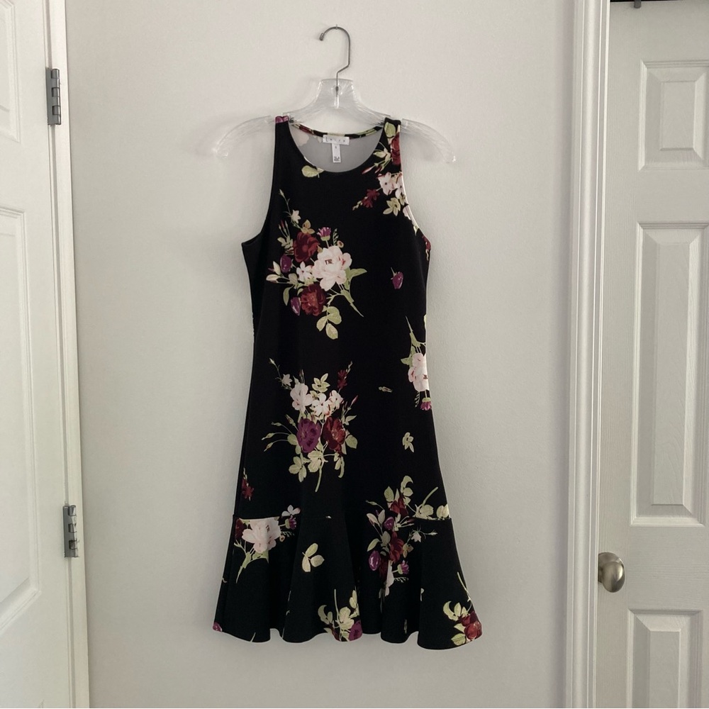 Leith black sleeveless floral dress, size small.
Worn and washed twice.